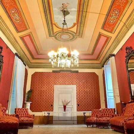 Palazzo Introna Acomodação com café da manhã Mola di Bari Exterior foto